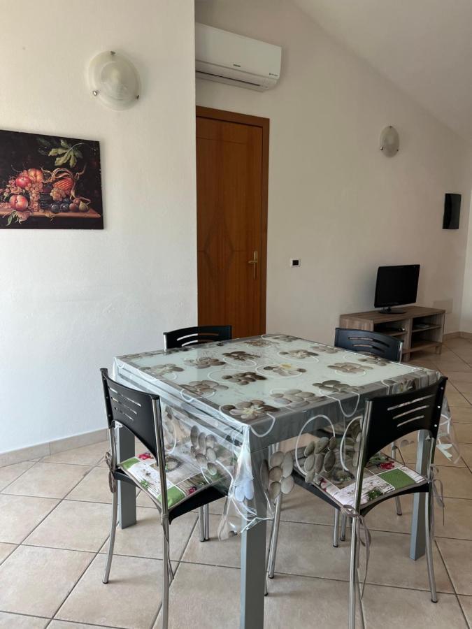 A Casa Di Olivia Apartamento Girasole Exterior foto
